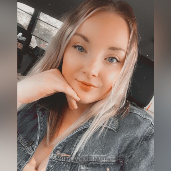 About me - Picture 1 of 11